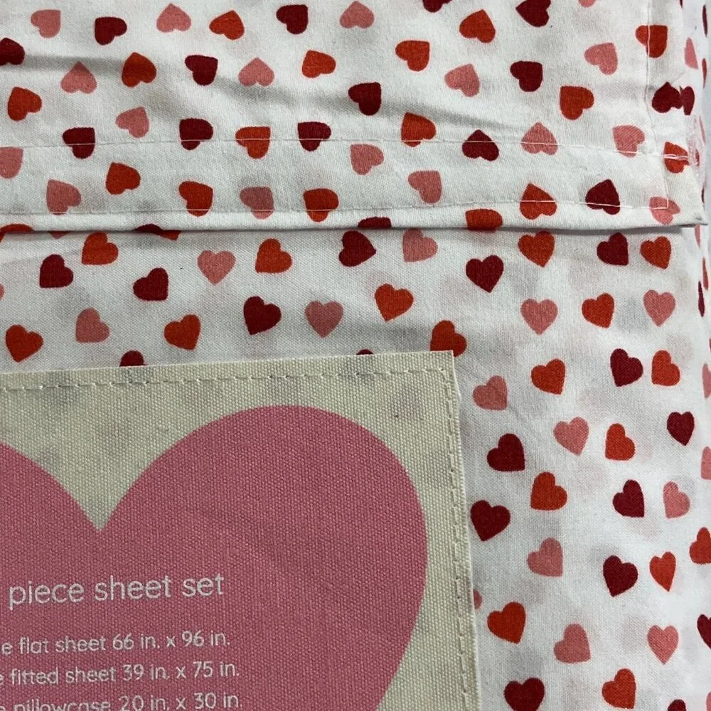 Oh Cupid Twin Sheet Set White With All Over‎ Pink Red Heart Print Valentine Love
